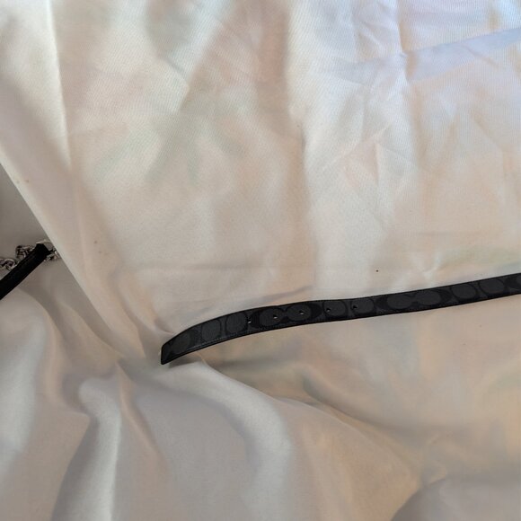 Men;s Coach Heritage Signature Reversible Belt Black - Picture 3 of 5